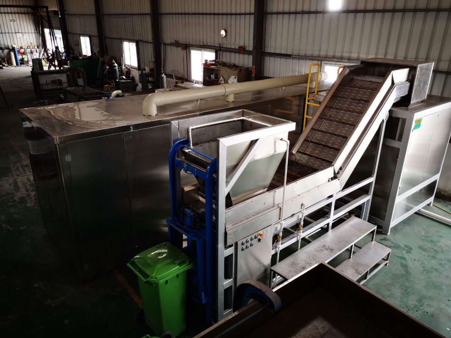 學(xué)校酒店商用餐廚垃圾處理器廠家